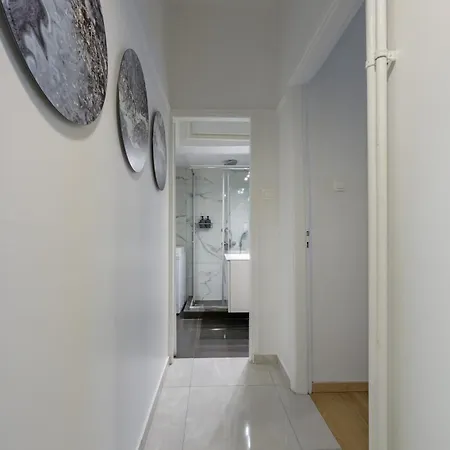 Fully Renovated Flat In Prime Location Apartment Athens