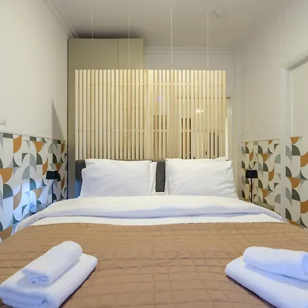 Fully Renovated Flat In Prime Location